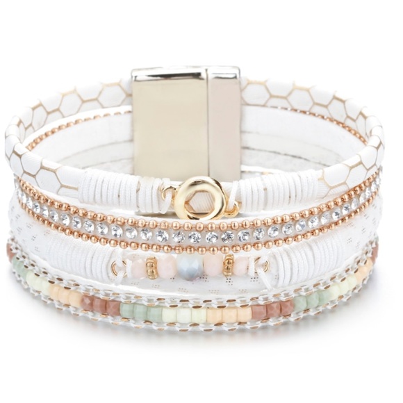 White Leather Rhinestone Bead Bracelet - Picture 4 of 7